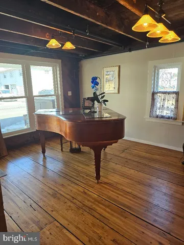 $1,450,000 | 6 West Loudoun Street, Round Hill, VA 20141