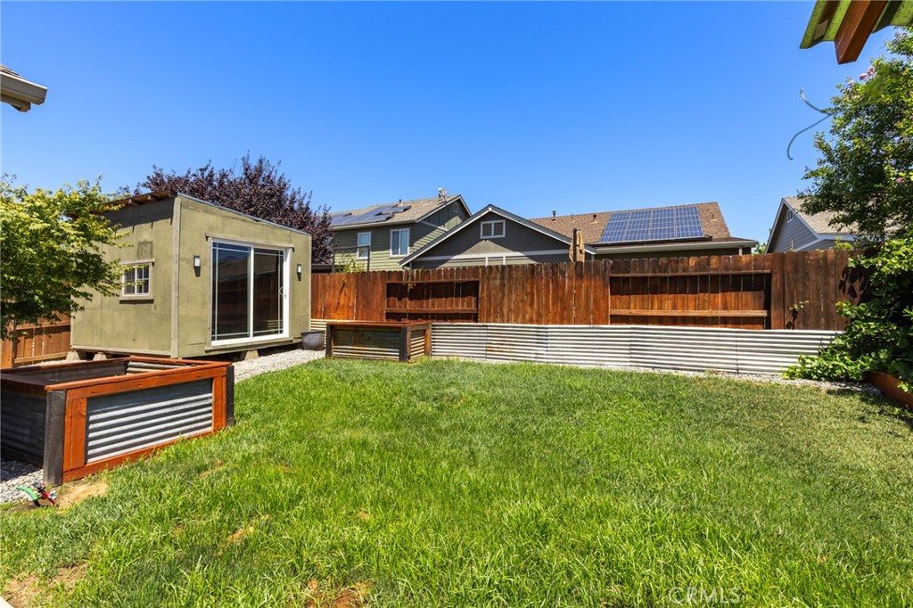 2970 East Eaton Road Chico, CA 95973 - Photo 19 of 25 Lawn & garden beds _2970 Eaton Rd.