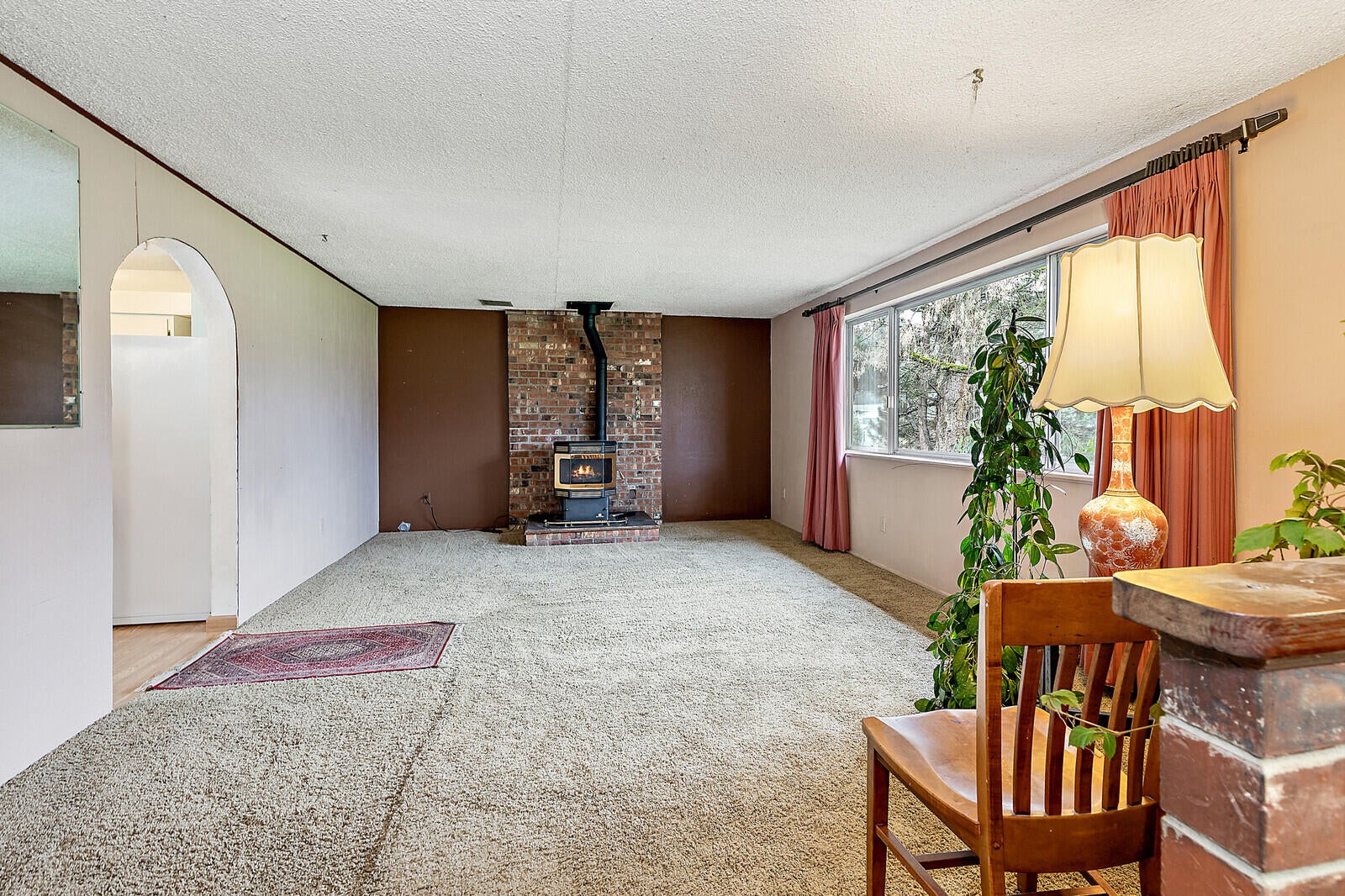 6674 Pioneer Road Medford, OR 97501 - Photo 2 of 68 28_PR_30_mls