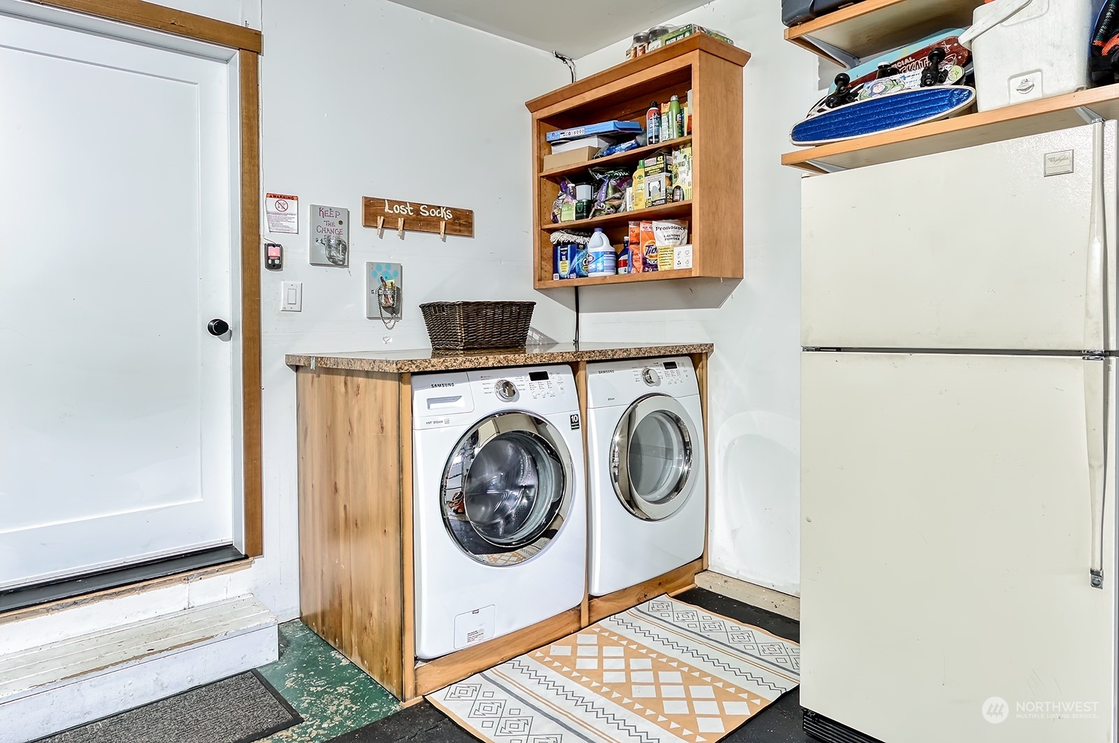3978 Roma Court Bellingham, WA 98226 - Photo 25 of 38 a utility room with dryer and washer