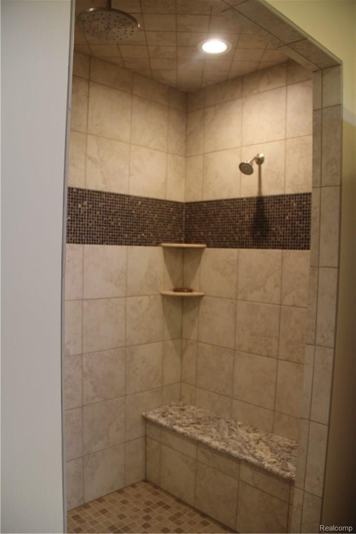 3789 Timber Green Court Howell, MI 48843 - Photo 3 of 39 IMG_0354.JPG