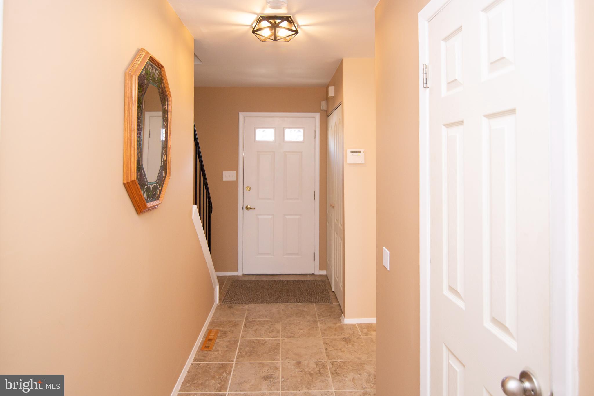 2 Drawbridge Court Baltimore, MD 21228 - Photo 12 of 27 Ceramic tile entry, kitchen and dining.