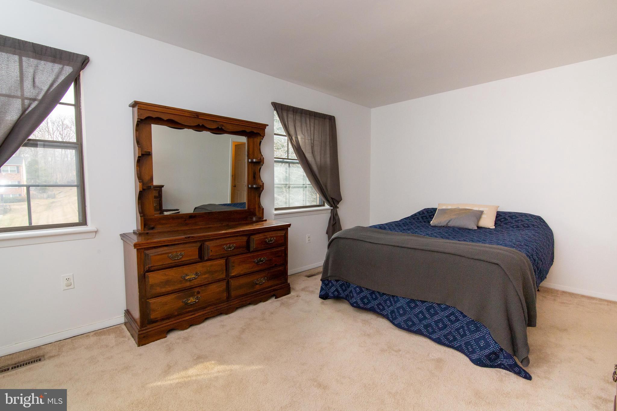 2 Drawbridge Court Baltimore, MD 21228 - Photo 13 of 27 Master bedroom
