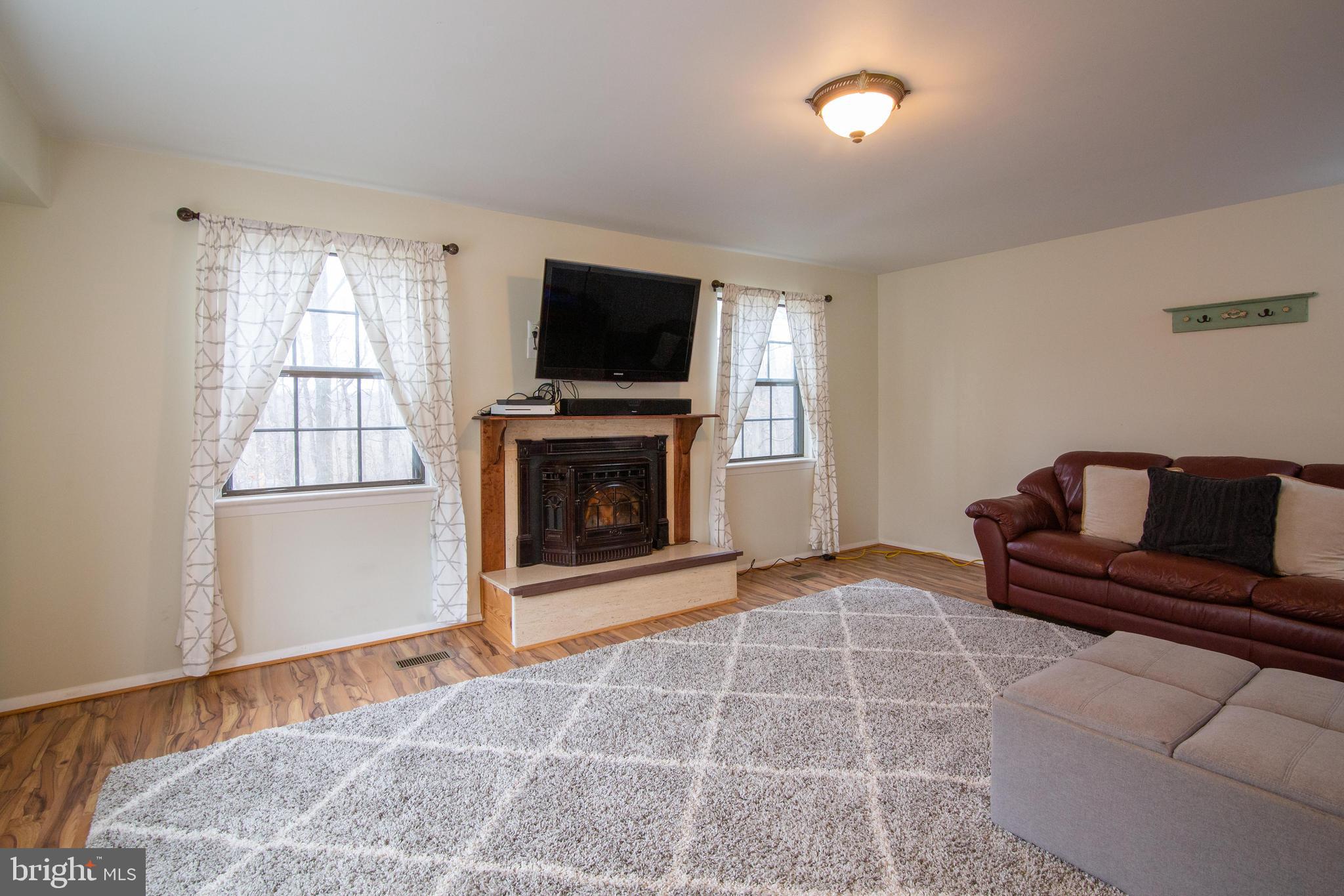 2 Drawbridge Court Baltimore, MD 21228 - Photo 10 of 27 Pellet stove