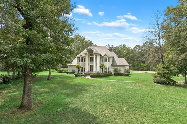$575,000 | 12 Oak Grove Way, Slidell, LA 70458