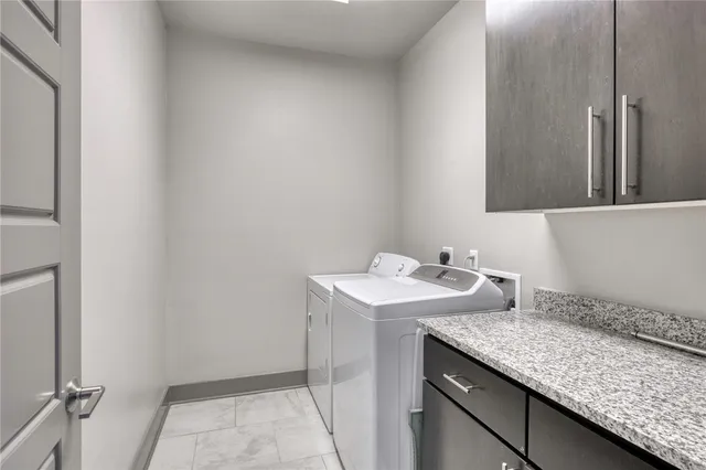 $325,000 | 434 William D. Fitch Parkway, College Station, TX 77845