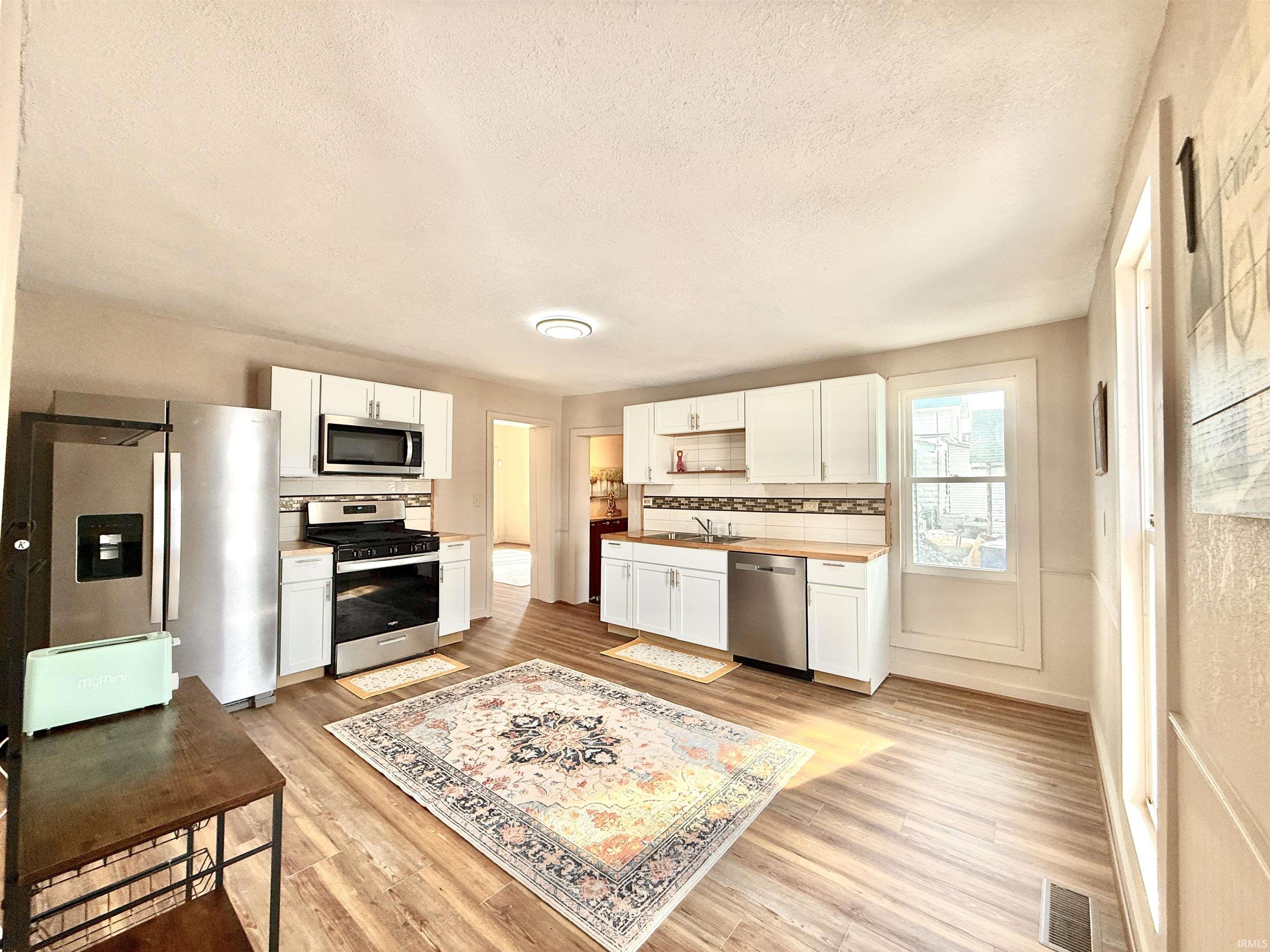 172 North Main Street Andrews, IN 46702 - Photo 7 of 26