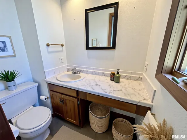 $184,900 | 506 South State Street, Annawan, IL 61234