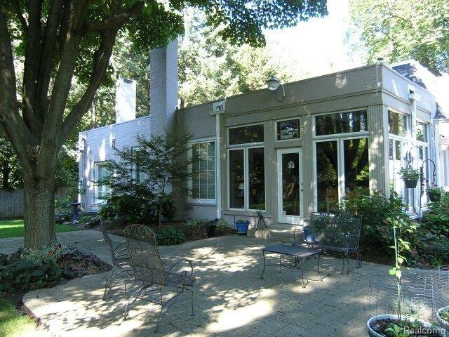 175 Vendome Road Grosse Pointe, MI 48236 - Photo 19 of 23 Patio