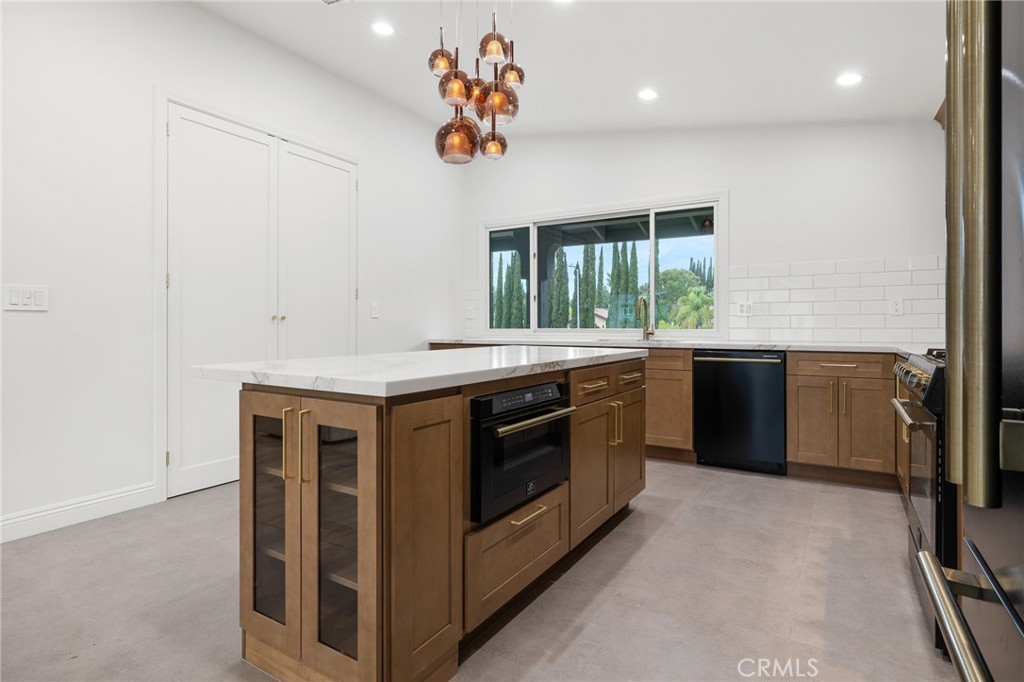 11410 Reseda Boulevard Porter Ranch, CA 91326 - Photo 18 of 61