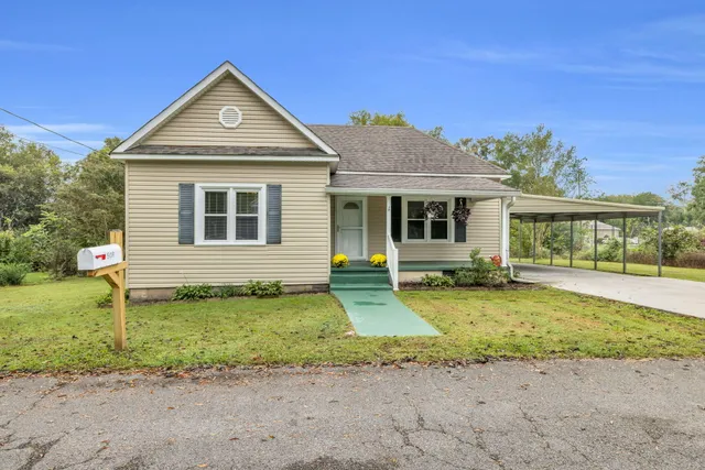 $250,000 | 508 East 14th Street, Chickamauga, GA 30707