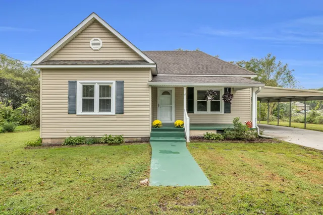 $250,000 | 508 East 14th Street, Chickamauga, GA 30707