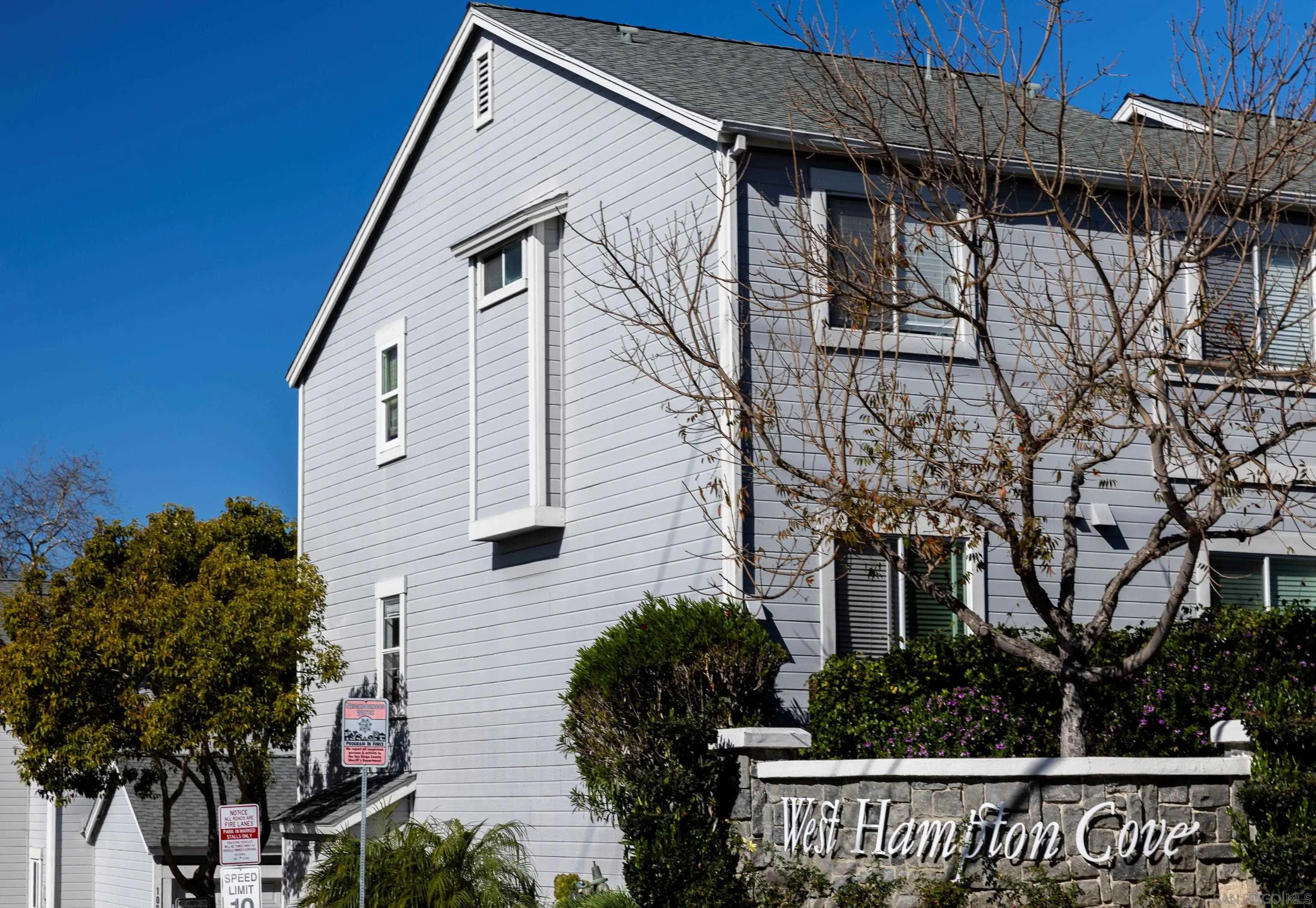 103 Mangano Circle Encinitas, CA 92024 - Photo 3 of 16