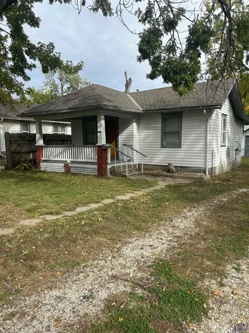 $82,500 | 626 Southwest Medford Avenue, Topeka, KS 66606