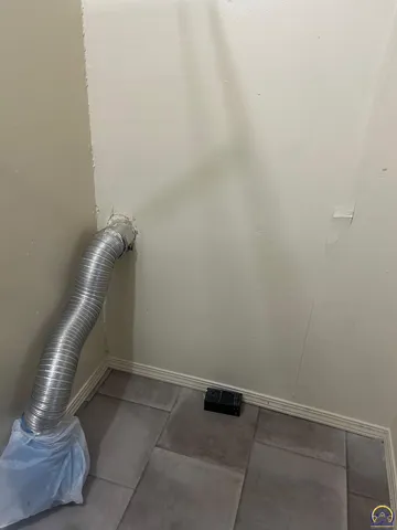 $82,500 | 626 Southwest Medford Avenue, Topeka, KS 66606