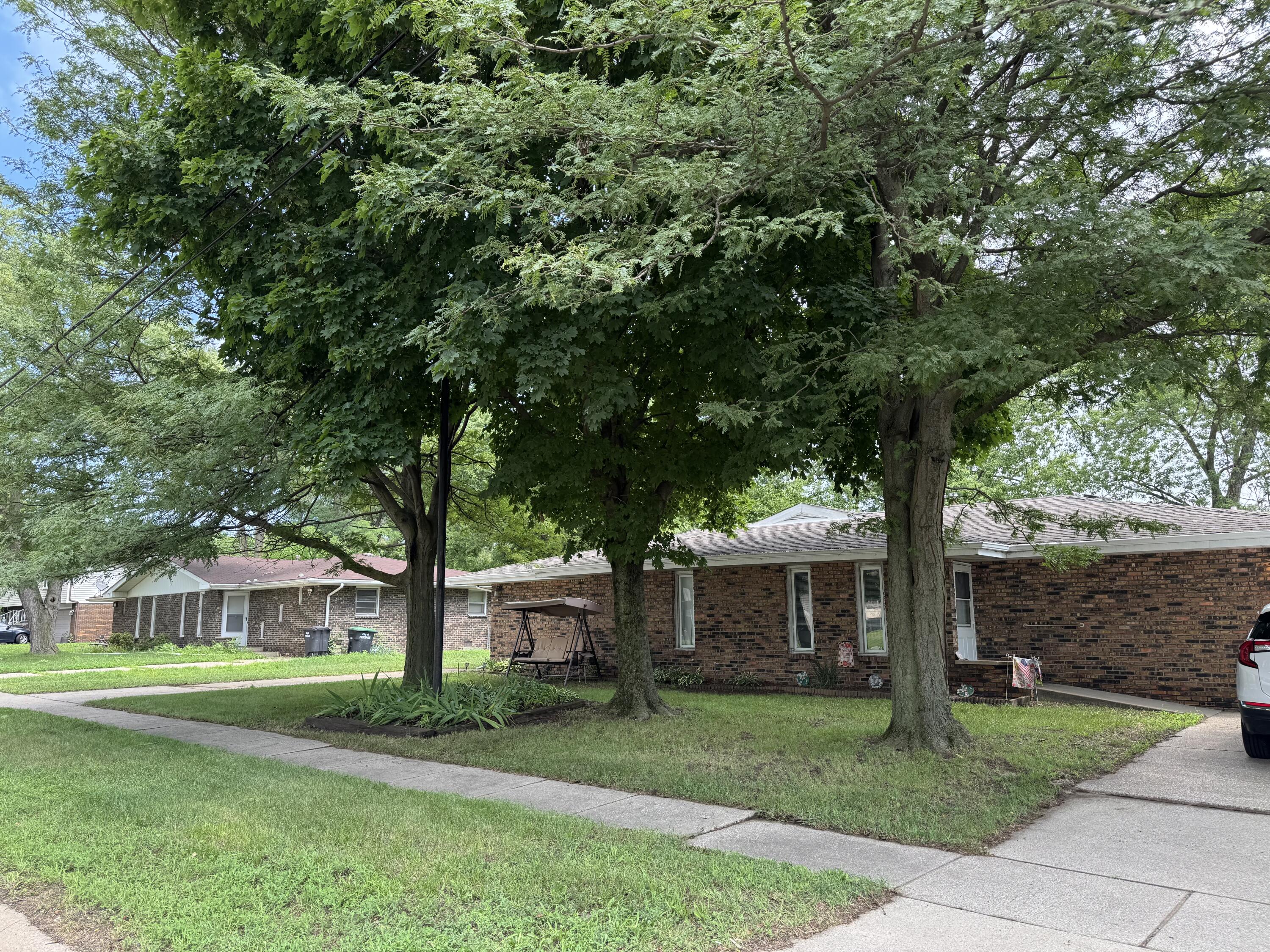 1935 Samuelson Road Portage, IN 46368 - Photo 1 of 21 3000x2250