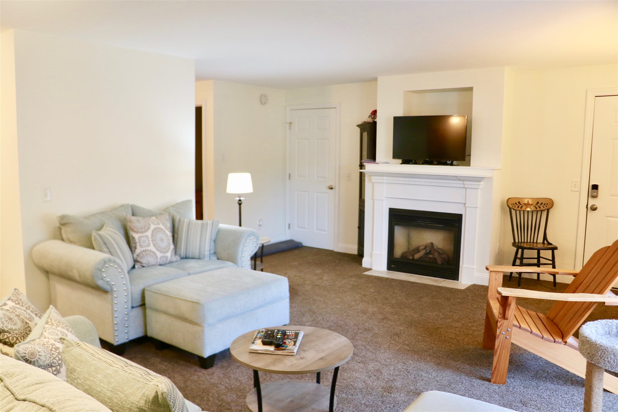 4 Deer Street, Unit 5 Tilton, NH 03276 - Photo 13 of 23