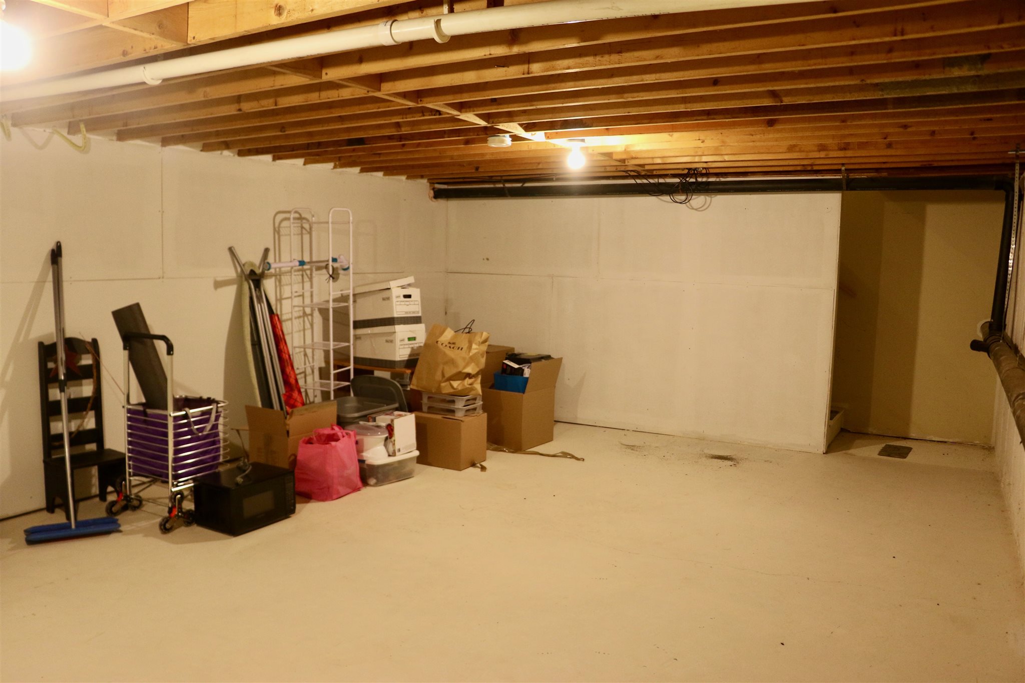 4 Deer Street, Unit 5 Tilton, NH 03276 - Photo 14 of 23