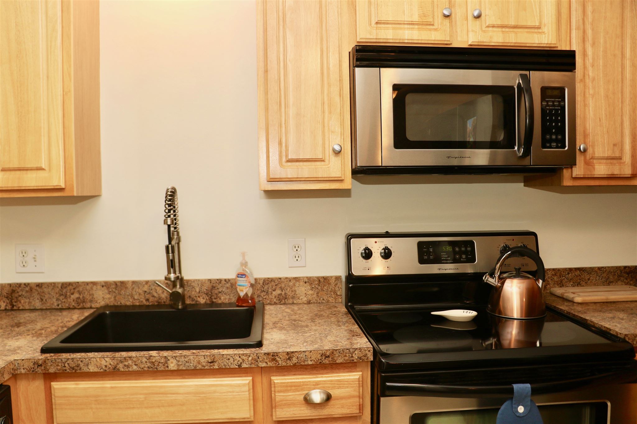 4 Deer Street, Unit 5 Tilton, NH 03276 - Photo 21 of 23