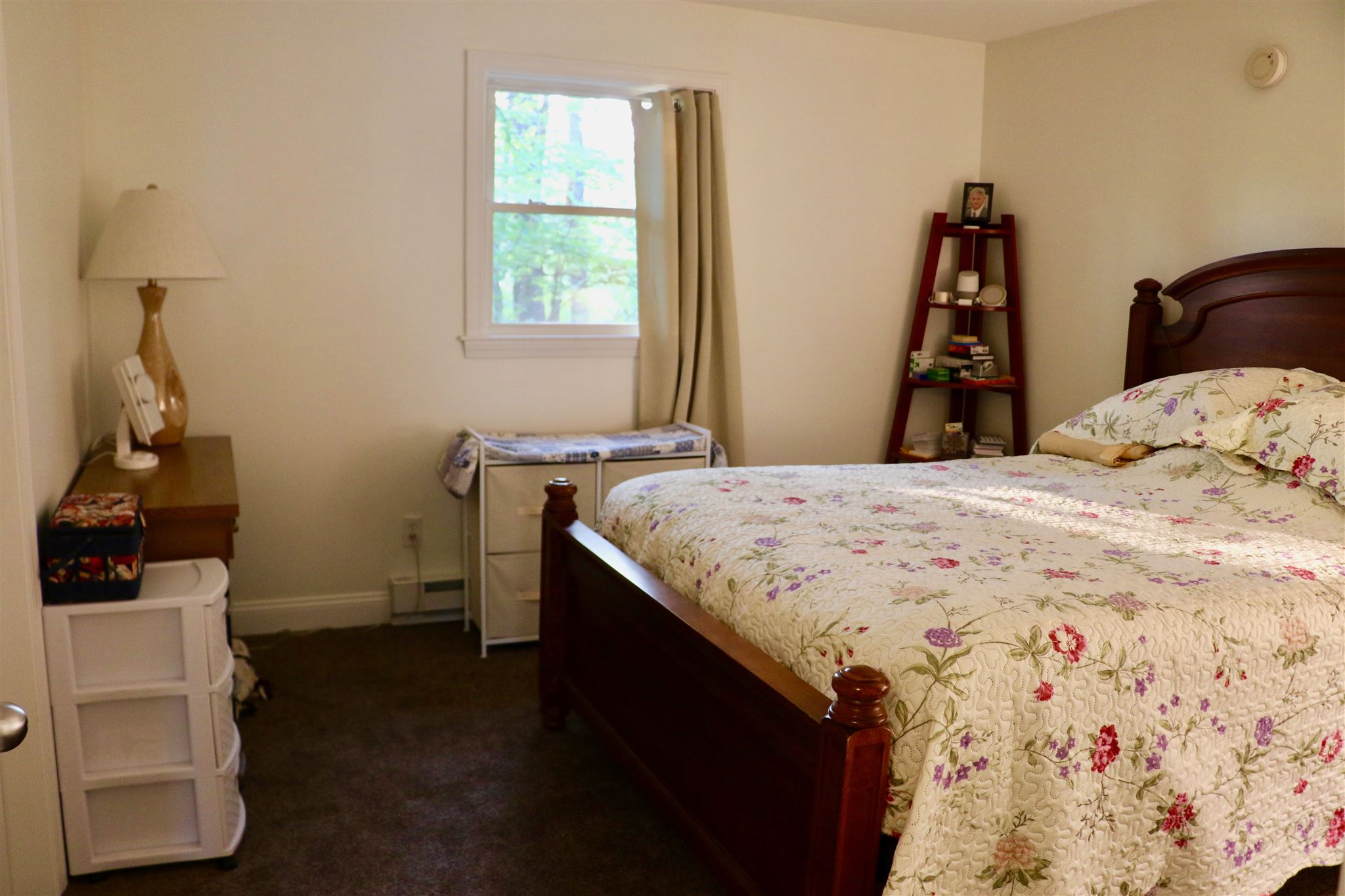 4 Deer Street, Unit 5 Tilton, NH 03276 - Photo 6 of 23