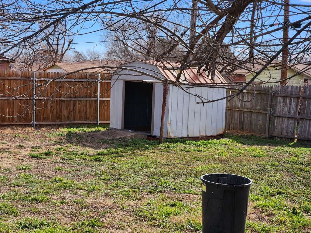2914 East Colgate Street Lubbock, TX 79403 - Photo 19 of 19