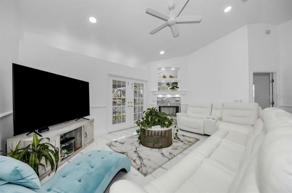 5451 Tropic Drive New Port Richey, FL 34653 - Photo 8 of 34