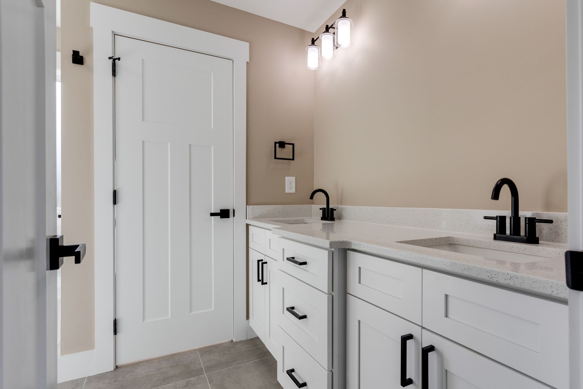 2259 Les Robinson Road Columbia, TN 38401 - Photo 21 of 31 a bathroom with a double vanity sink and