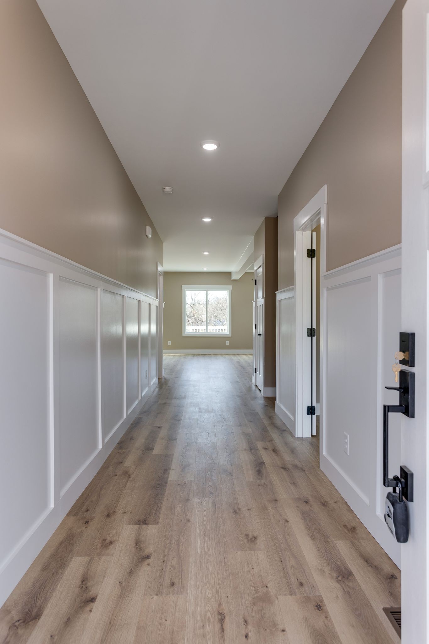 2259 Les Robinson Road Columbia, TN 38401 - Photo 5 of 31 a view of gallery with wooden floor