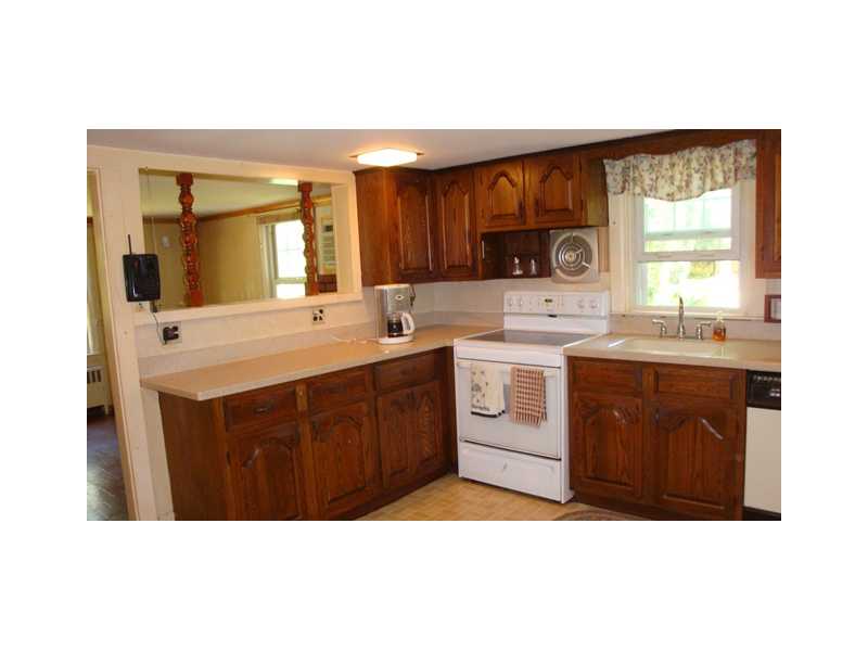 408 Rockland Road Scituate, RI 02857 - Photo 3 of 15 Kitchen.