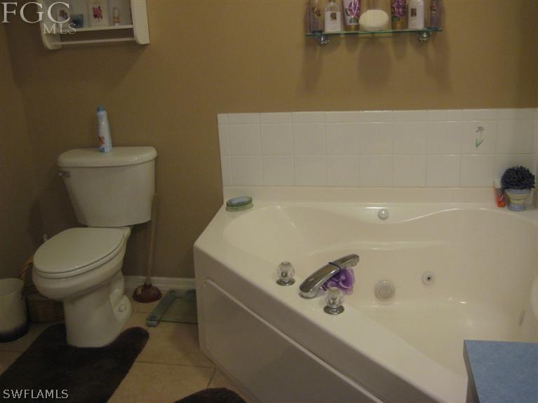 646 Homestead Road South Lehigh Acres, FL 33974 - Photo 13 of 19 Gallery Image 13