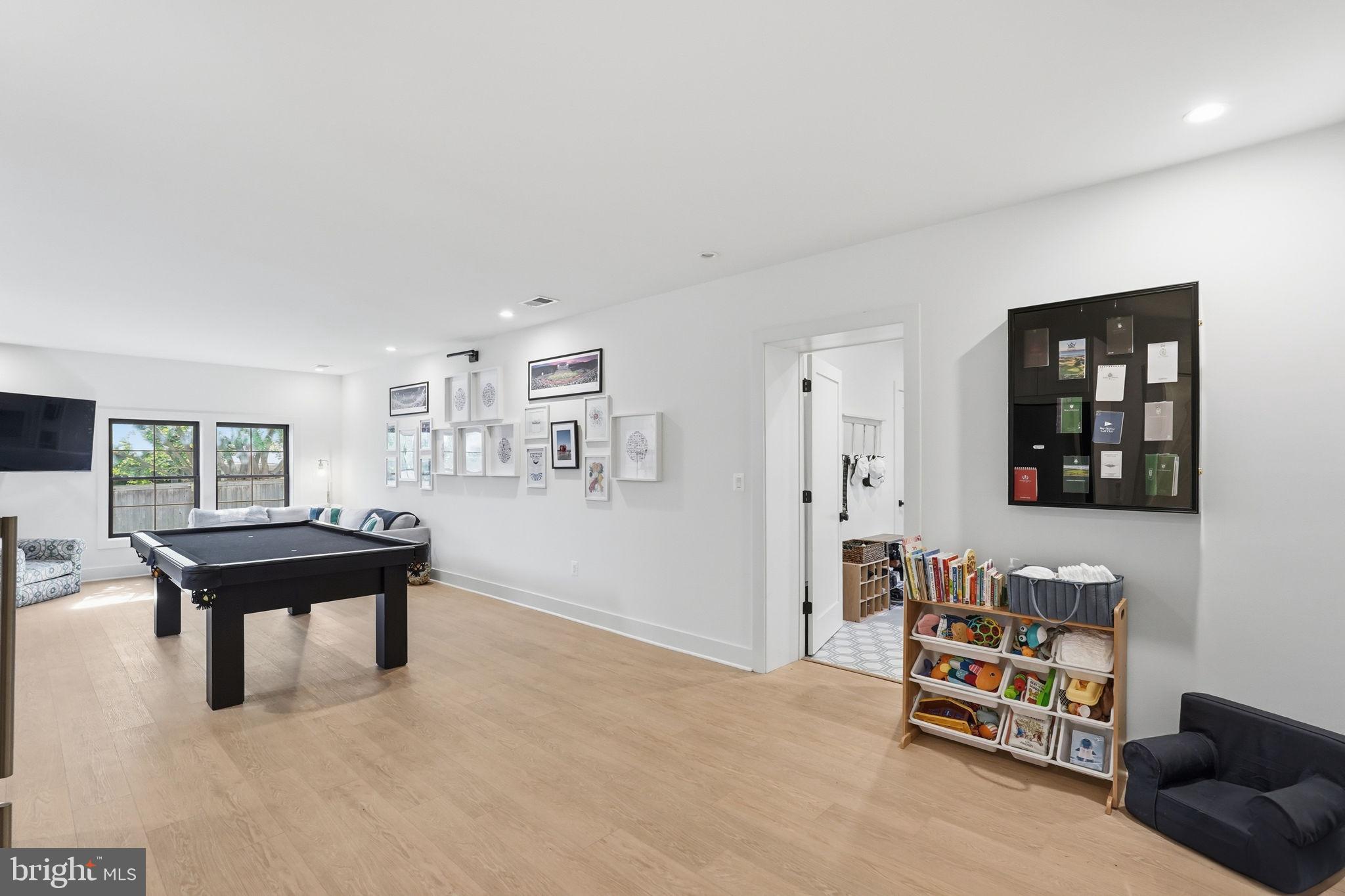 6026 Little Falls Road Arlington, VA 22207 - Photo 37 of 44 Lower level