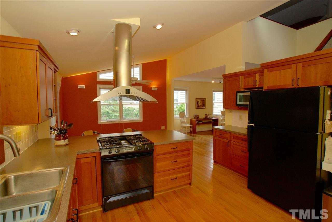 2702 Wayland Drive Raleigh, NC 27608 - Photo 14 of 27
