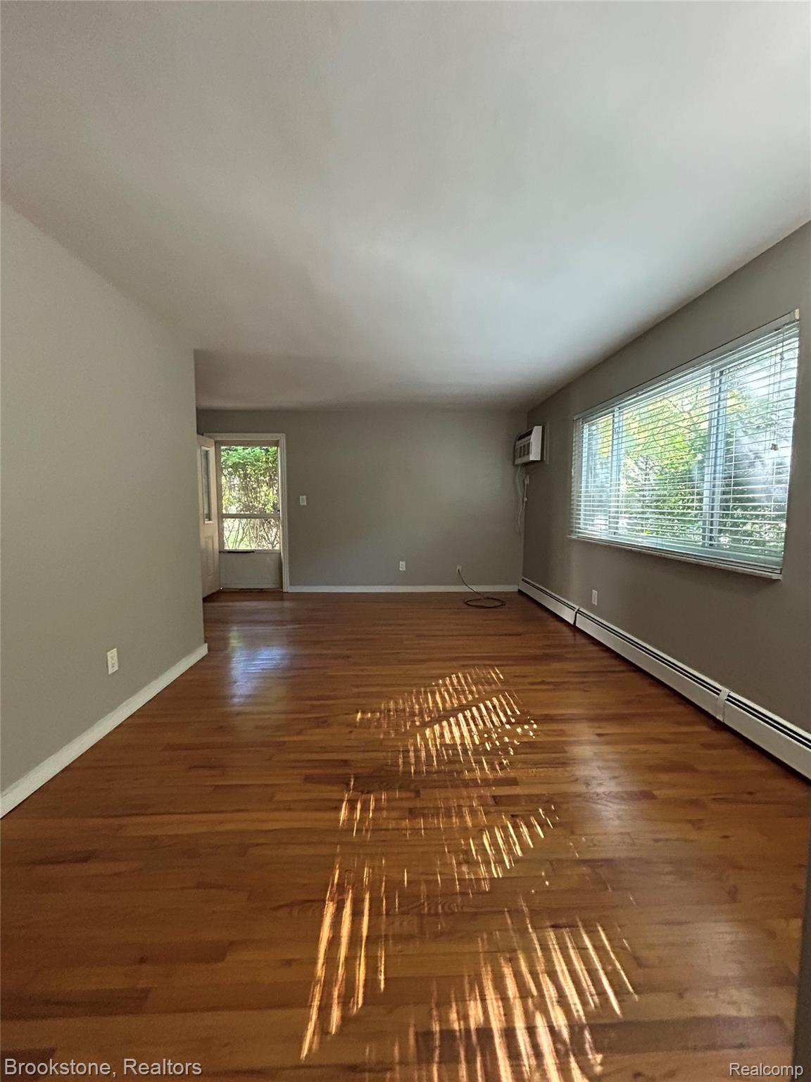 475 South Adams Road, Unit 1 Birmingham, MI 48009 - Photo 13 of 23 IMG_2794.jpeg