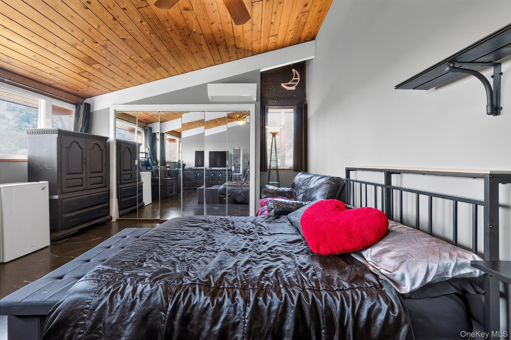 424 Laroe Road Chester, NY 10918 - Photo 8 of 43 Vaulted wood-paneled ceiling with a central ceiling fan