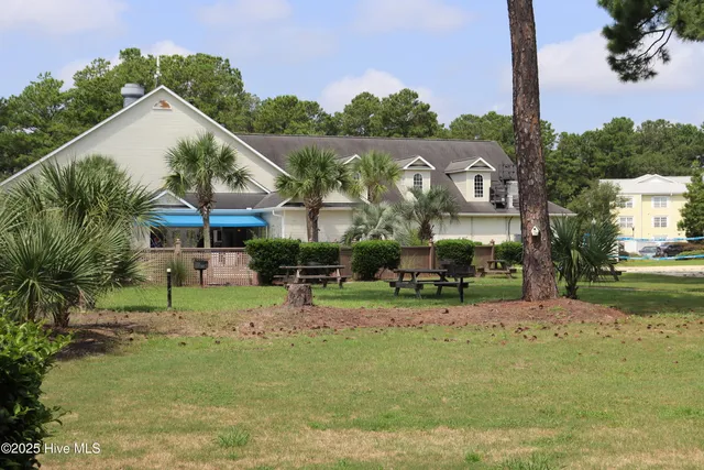 $248,000 | 330 South Middleton Drive Northwest, Unit 901, Calabash, NC 28467