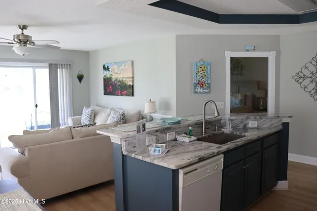 $248,000 | 330 South Middleton Drive Northwest, Unit 901, Calabash, NC 28467