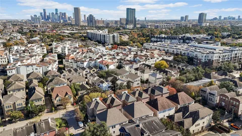 $639,900 | 5407 Dickson Street, Houston, TX 77007