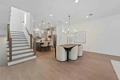 $639,900 | 5407 Dickson Street, Houston, TX 77007