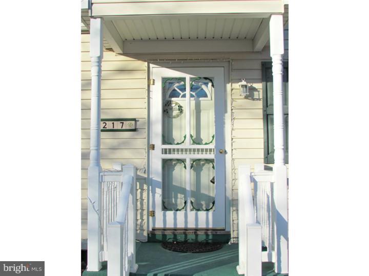 217 Deptford Road Glassboro, NJ 08028 - Photo 2 of 25