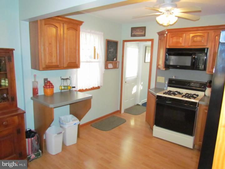 217 Deptford Road Glassboro, NJ 08028 - Photo 12 of 25