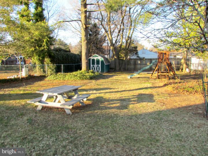 217 Deptford Road Glassboro, NJ 08028 - Photo 24 of 25
