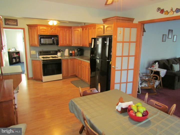 217 Deptford Road Glassboro, NJ 08028 - Photo 10 of 25