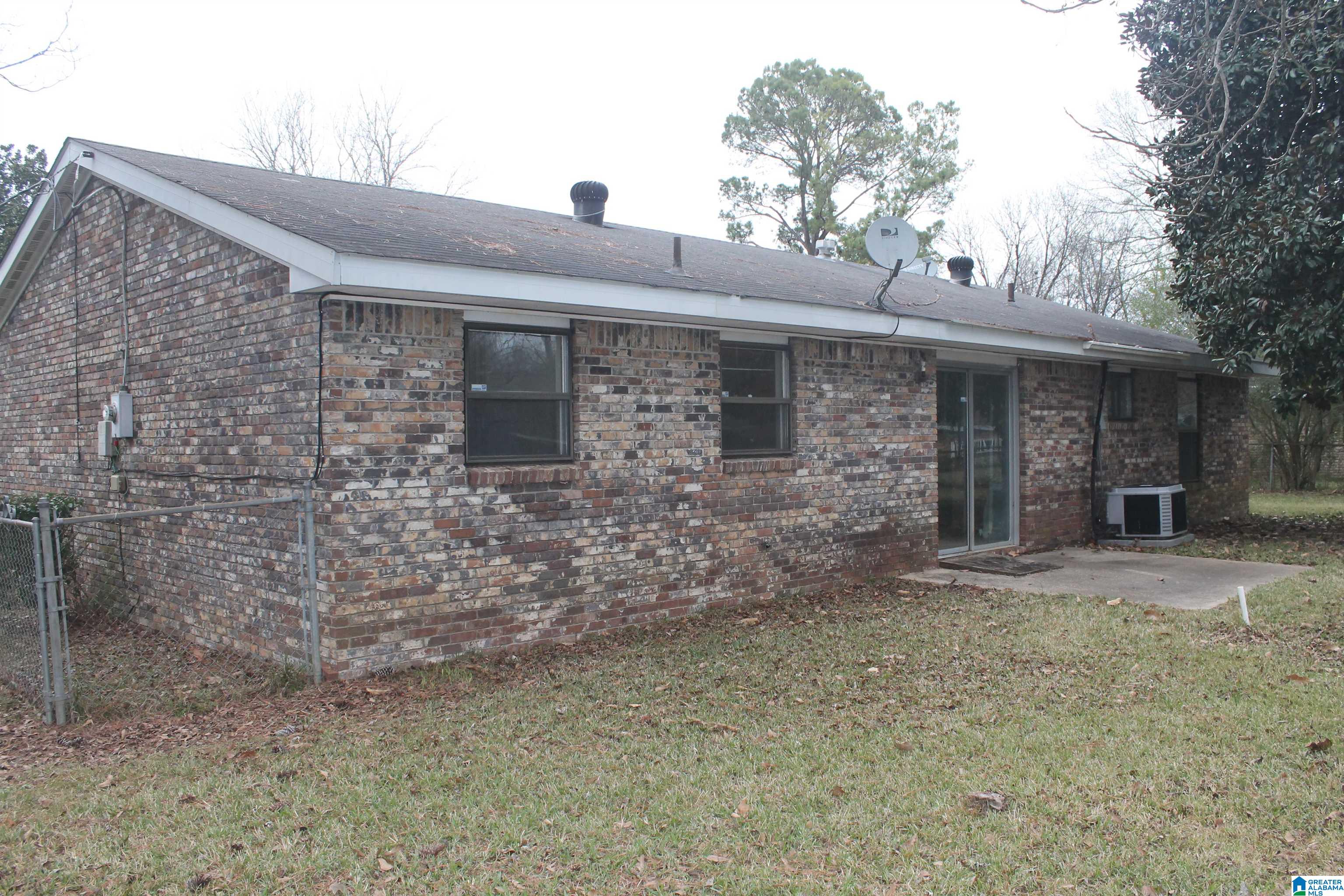 7 Carriage Circle Southwest Bessemer, AL 35022 - Photo 7 of 20