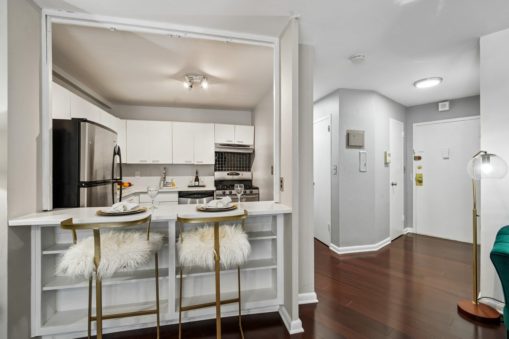 1375 River Road, Unit 1A Edgewater, NJ 07020 - Photo 6 of 17