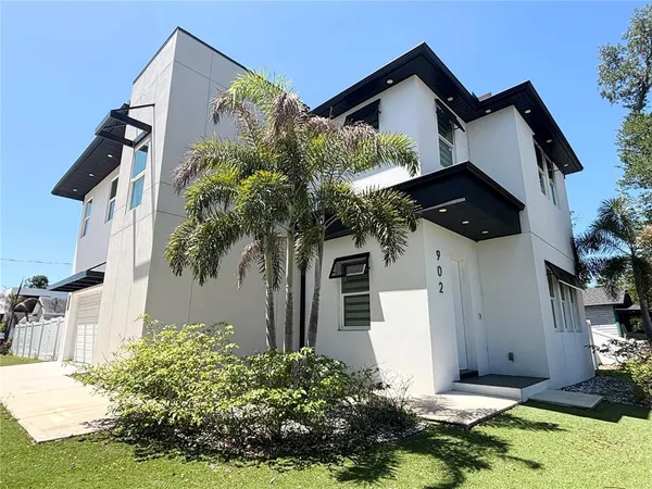 $949,990 | 902 West Sligh Avenue, Tampa, FL 33604