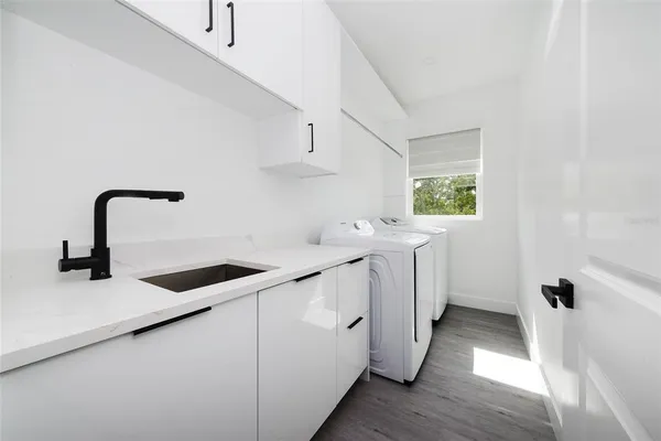 $949,990 | 902 West Sligh Avenue, Tampa, FL 33604