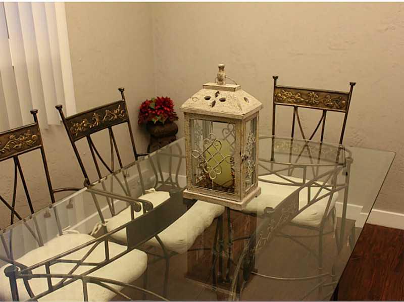 Dining Room. 