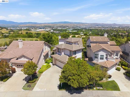 $1,880,000 | 5630 Highcrest Court, Pleasanton, CA 94588