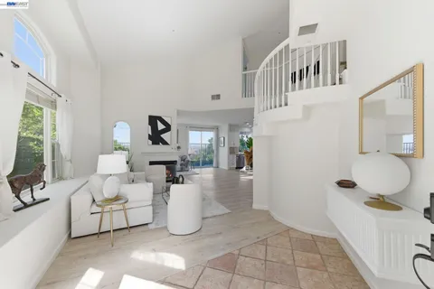 $1,880,000 | 5630 Highcrest Court, Pleasanton, CA 94588