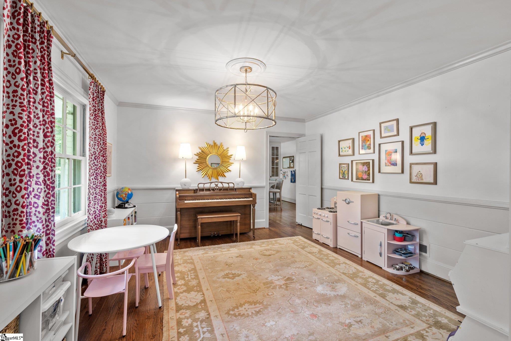 326 Riverside Drive Greenville, SC 29605 - Photo 19 of 36 Gallery Image 19